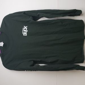 Medium green long sleeved shirt